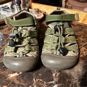 Worn kids Keen hiking sandals